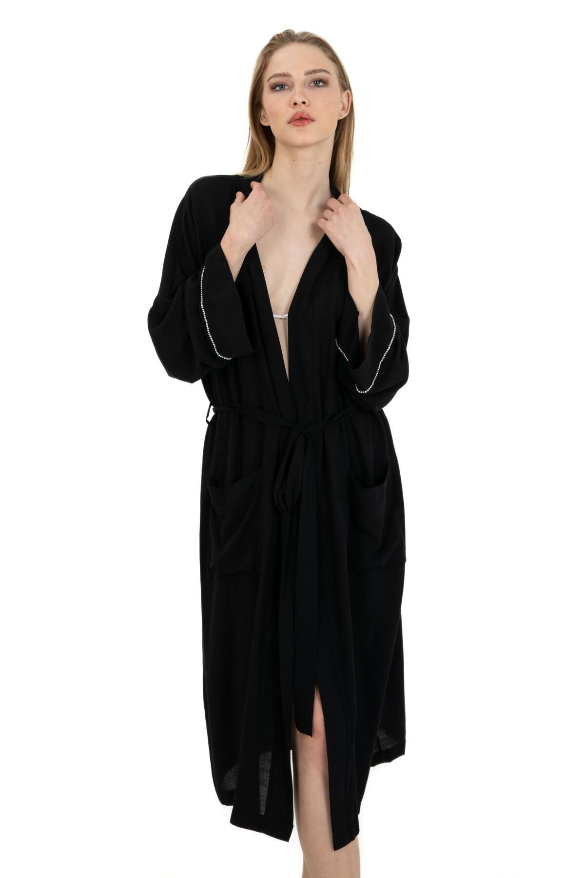 Riviera Kimono