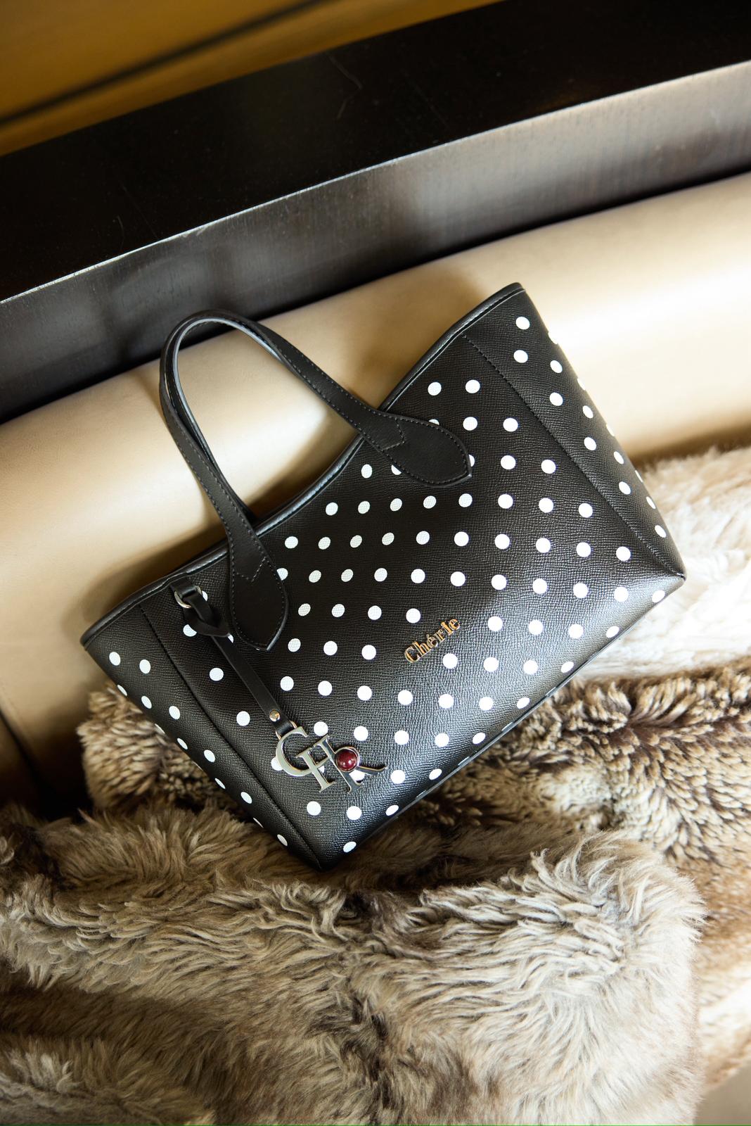 Rachel Black | Medium - Vegan leather