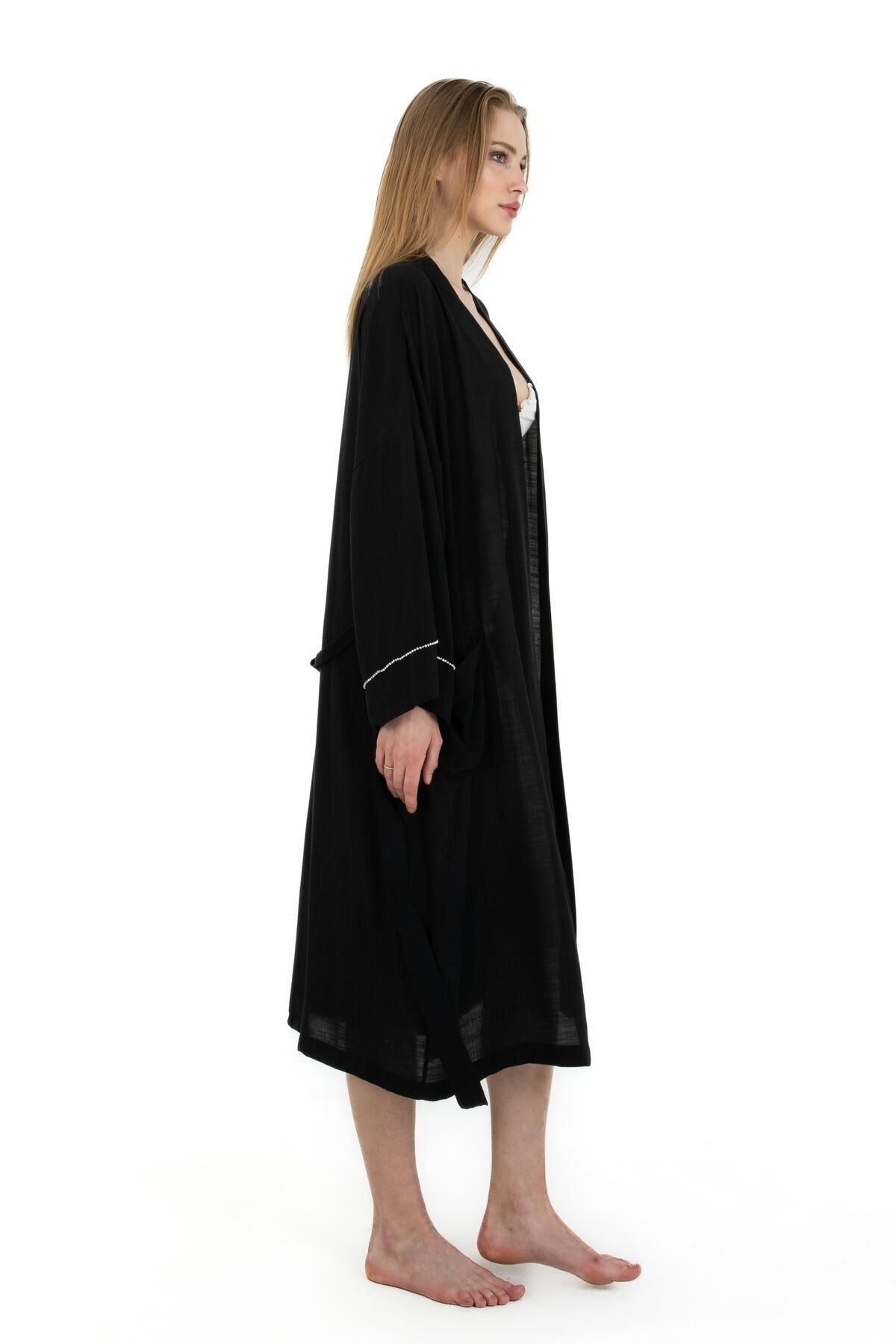 Riviera Kimono